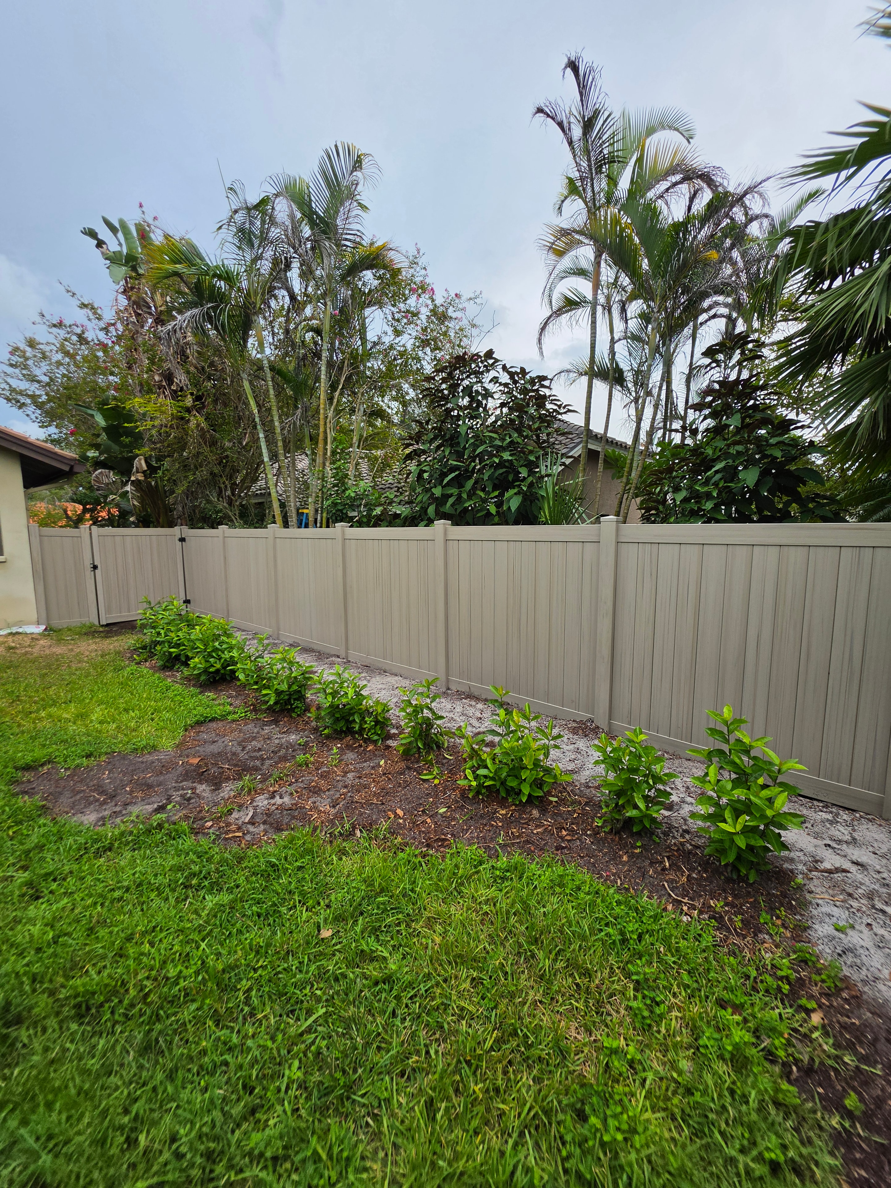 Fence installation project